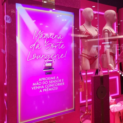 Loungerie - Vitrine Interativa Loungerie Loungerie - Vitrine Interativa Loungerie