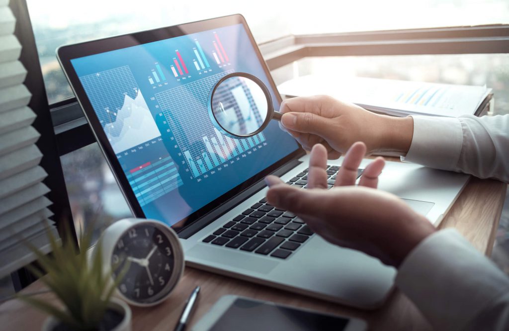 data driven marketing em imagem no computador