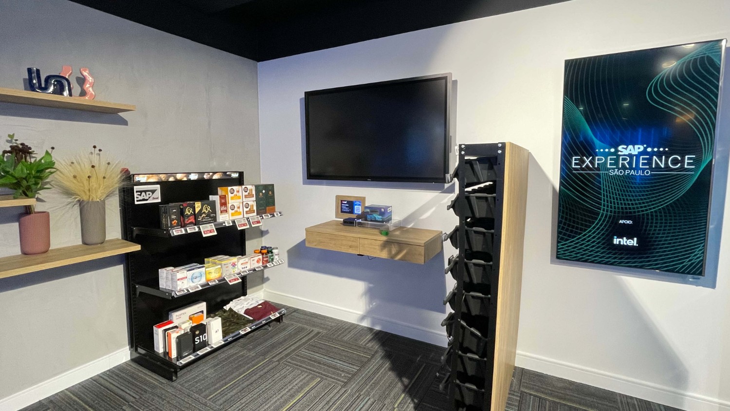 SAP - SAP Experience Center - 5 SAP - SAP Experience Center - 5